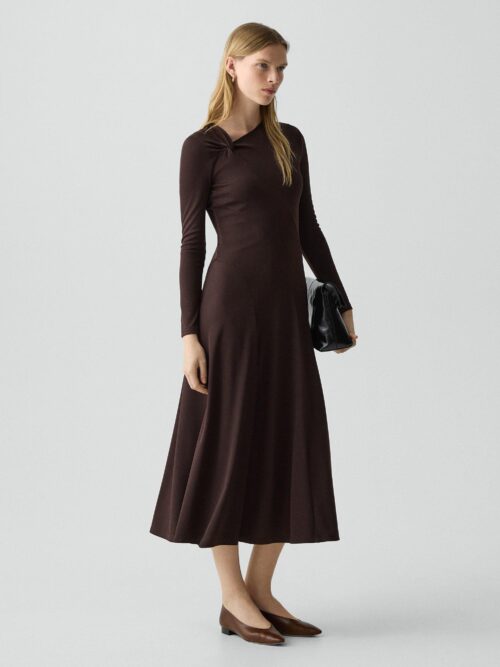 01_TH_P0725610_DAJ_L0 Twist Neck Dress in Crepe Jersey