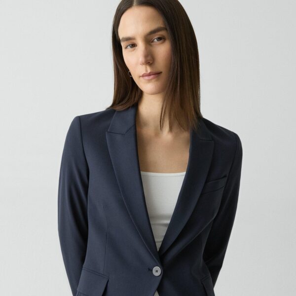 Etiennette Blazer in Good Wool