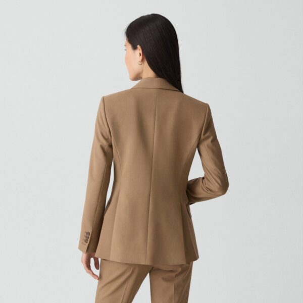 03_TH_P0201109_D1A_D0 Lynnia Blazer in Good Wool