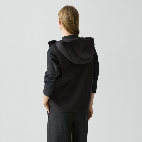 03_TH_P0701401_1XP_D0 Hooded Vest in Double-Face Wool-Cashmere