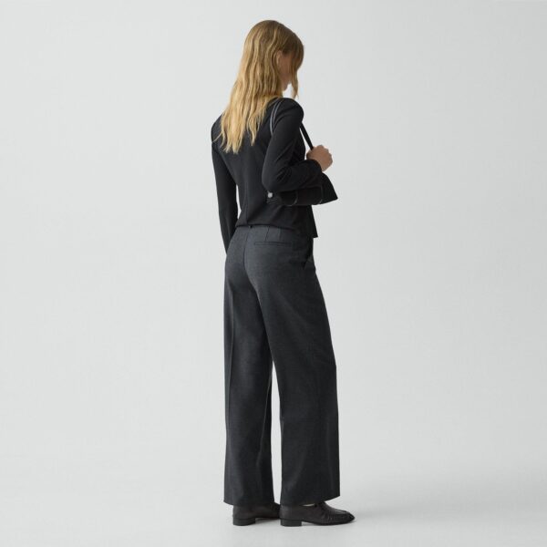 03_TH_P0801201_0VM_D0 Classic Straight Pant in Sleek Flannel