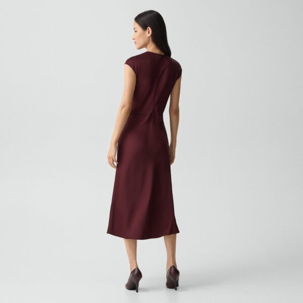 03_TH_P1009607_H3A_D0 Twist Bodice Dress in Satin