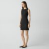04_TH_J0701615_001_B0 Sleeveless Fitted Dress in Good Wool