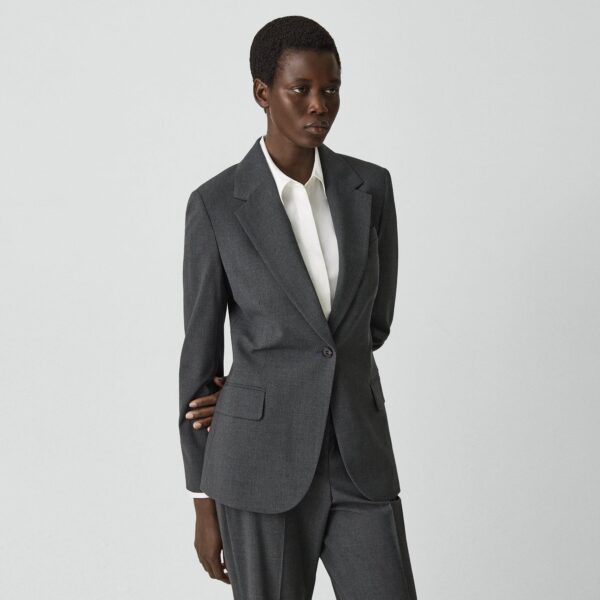 04_TH_P0201109_A08_B0 Lynnia Blazer in Good Wool