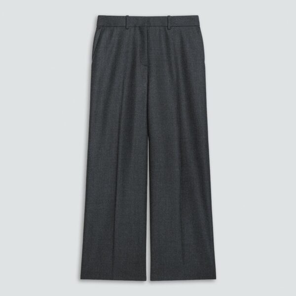 05_TH_P0801201_0VM_0 Classic Straight Pant in Sleek Flannel