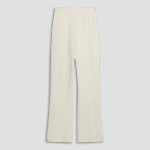 05_TH_P1116701_C05_0 Kick Pant in Crepe Knit