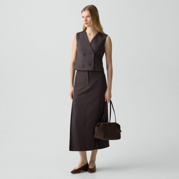 06_TH_P0801106_DAJ_I0 Shrunken Double-Breasted Vest in Sleek Flannel